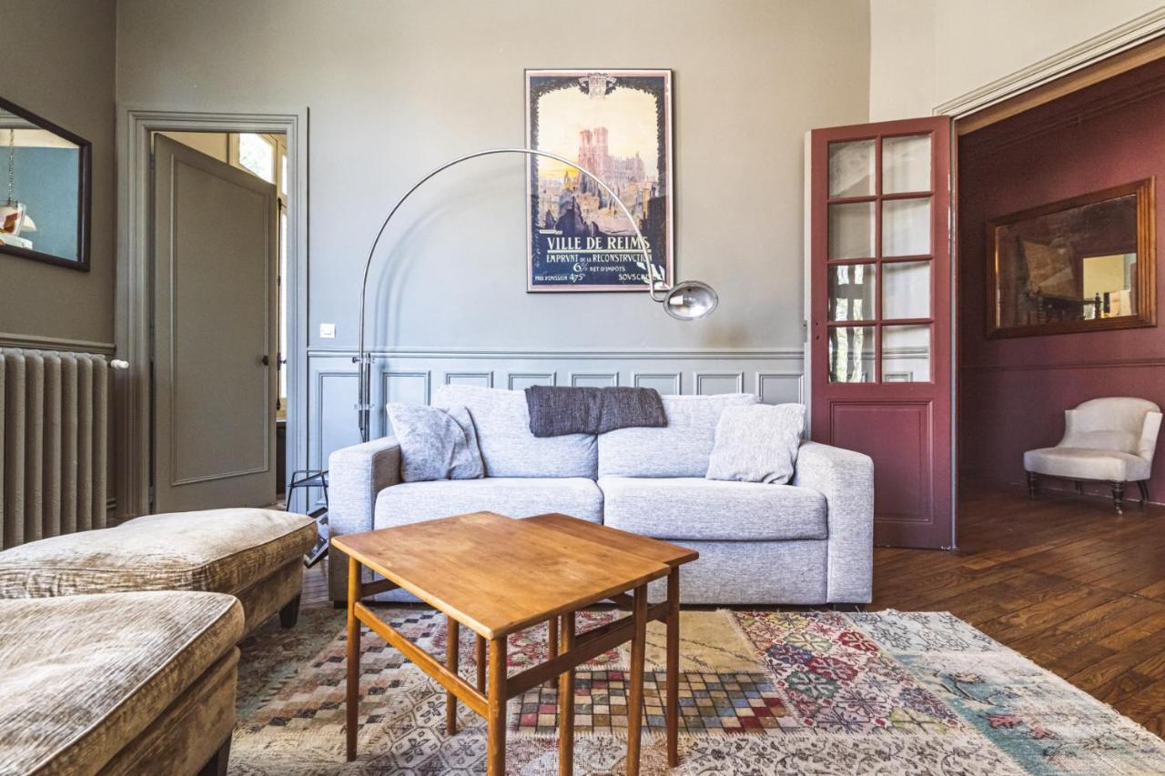Au Pied De La Cathedrale #Vuemagique Apartment Reims Luaran gambar